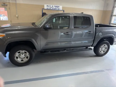 More photos of 2022 Toyota Tacoma SR at Don Wood Hyundai, OH