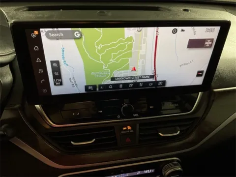 Another view of 2023 Nissan Altima 2.5 SL for sale in Athens, OH at Don Wood Hyundai