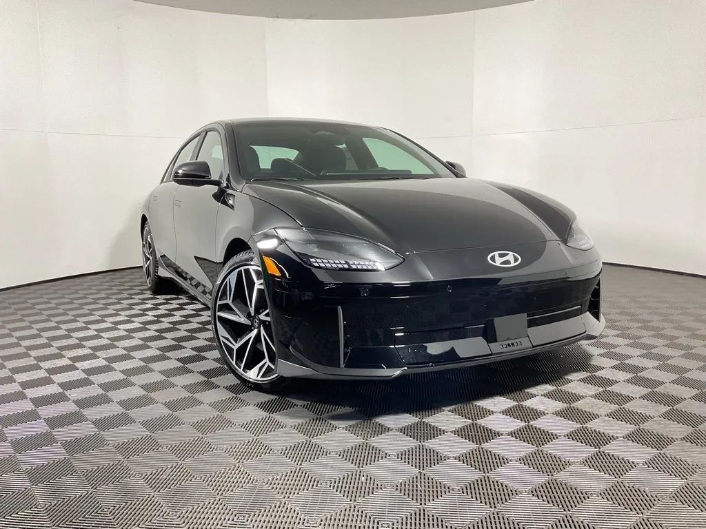 Black 2025 Hyundai IONIQ 6 SEL for sale in Athens, OH