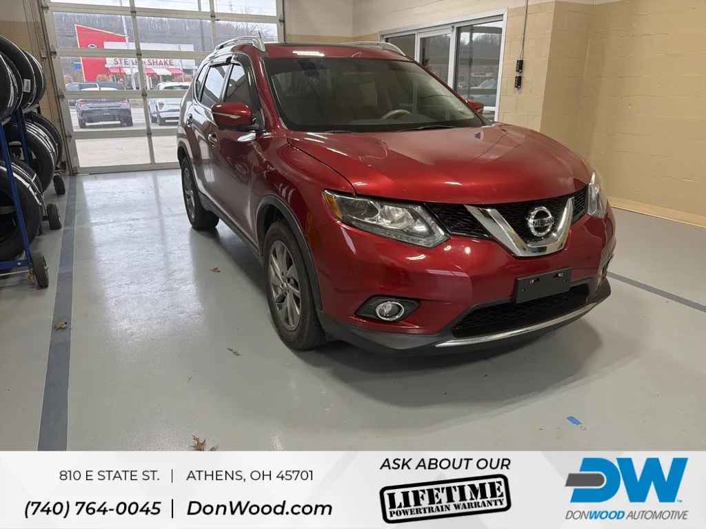 Red 2015 Nissan Rogue SL for sale in Athens, OH