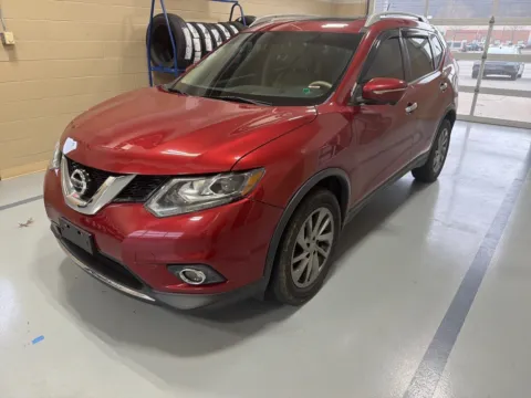 Another view of 2015 Nissan Rogue SL for sale in Athens, OH at Don Wood Hyundai