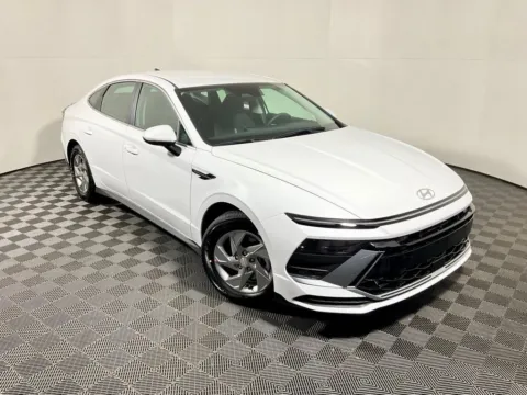 More photos of 2026 Hyundai Sonata SE at Don Wood Hyundai, OH