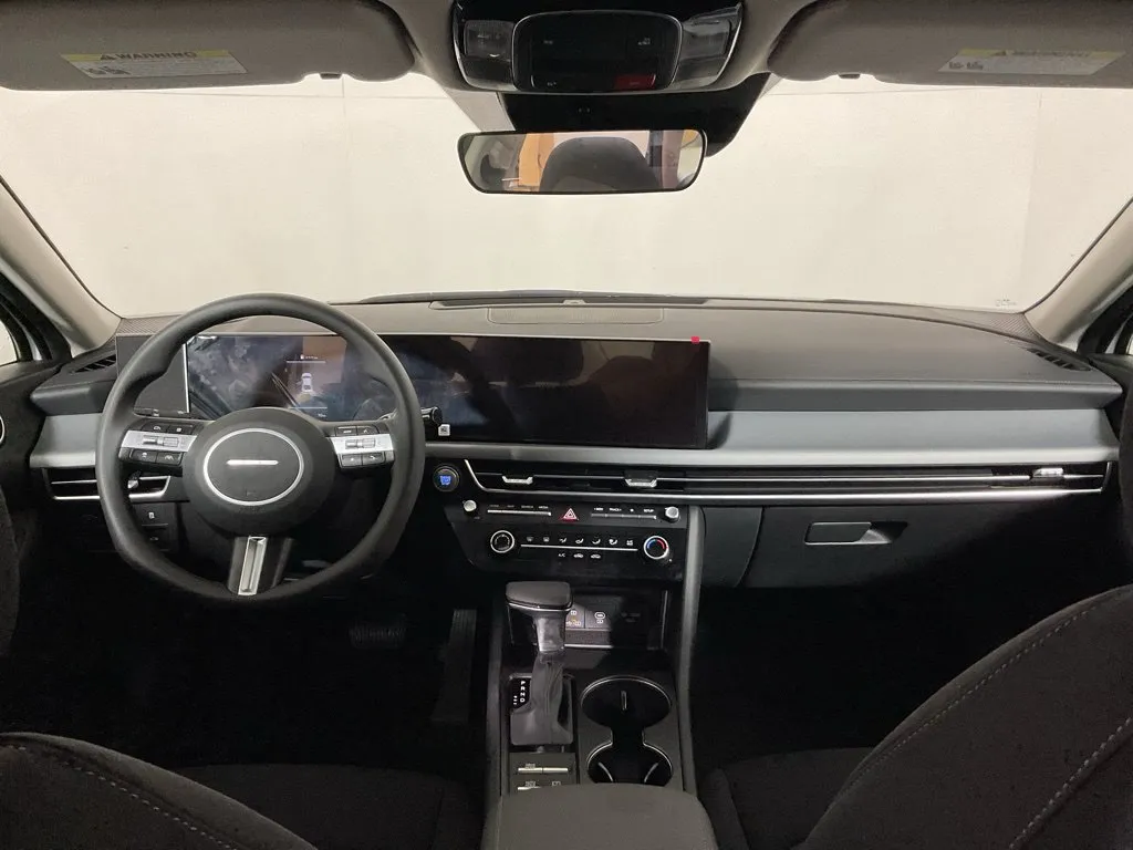 Hyundai Sonata photo 22