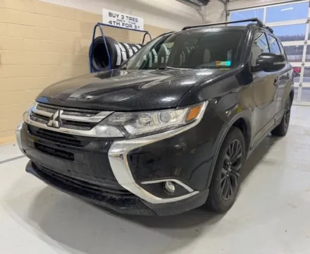 Photos of 2018 Mitsubishi Outlander SE for sale in Athens, OH at Don Wood Hyundai