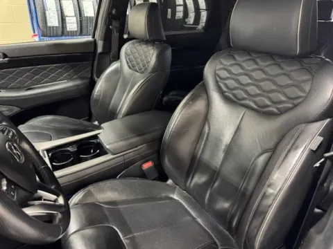 More photos of 2022 Hyundai Palisade Calligraphy at Don Wood Hyundai, OH