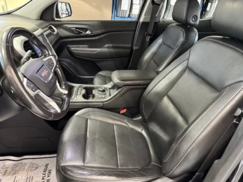 More photos of 2020 GMC Acadia SLT at Don Wood Hyundai, OH