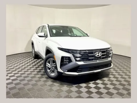White 2026 Hyundai Tucson SE for sale in Athens, OH