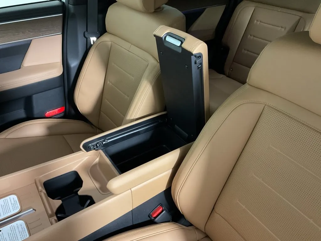 Hyundai Santa Fe photo 32