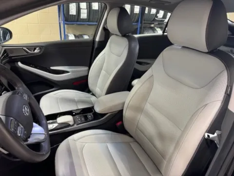 More photos of 2021 Hyundai Ioniq Electric Limited at Don Wood Hyundai, OH