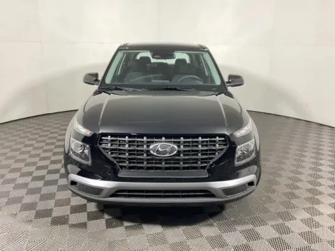More photos of 2026 Hyundai Venue SE at Don Wood Hyundai, OH