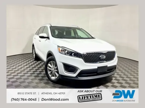 White 2016 Kia Sorento LX for sale in Athens, OH