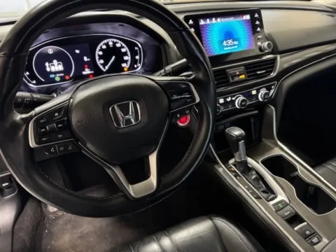 More photos of 2021 Honda Accord EX-L at Don Wood Hyundai, OH
