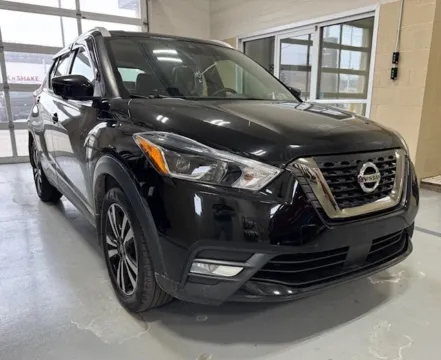 Black 2020 Nissan Kicks SR for sale in Athens, OH