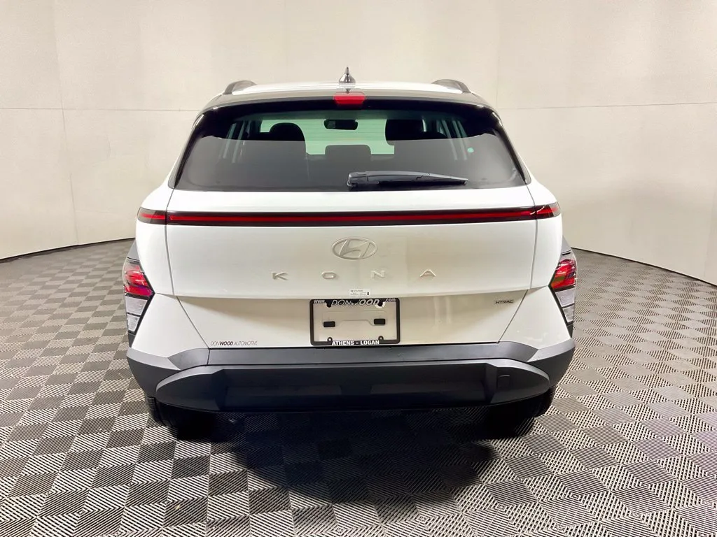Hyundai Kona photo 13