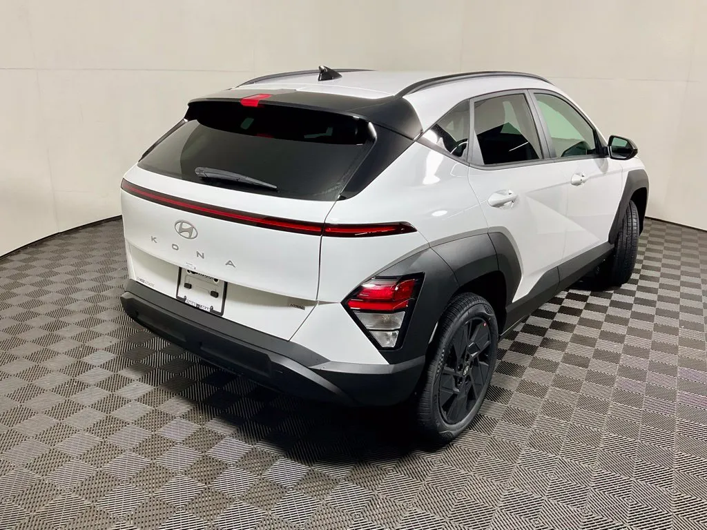Hyundai Kona photo 17