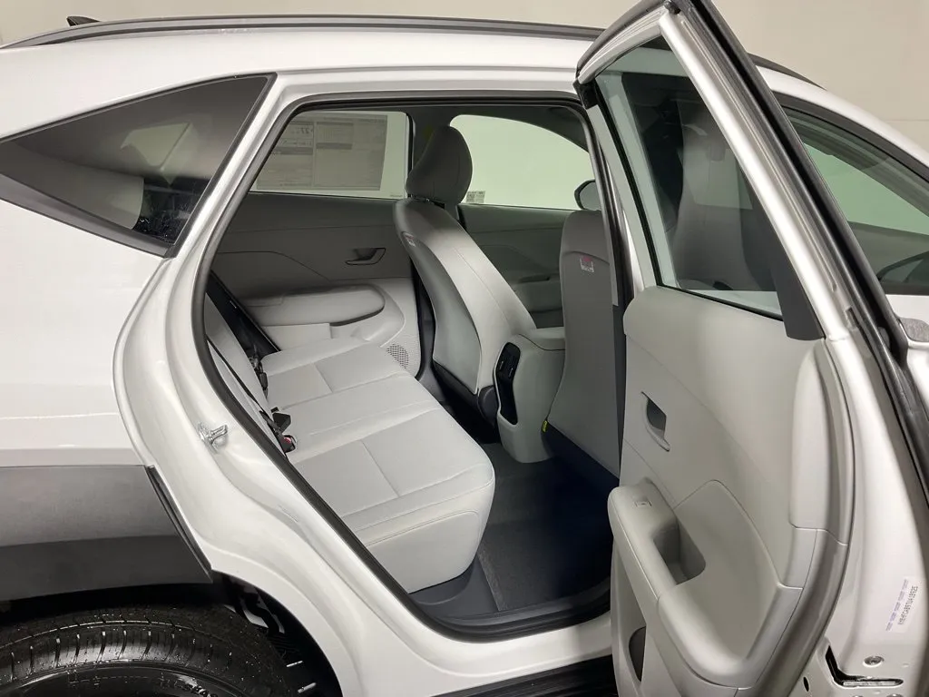 Hyundai Kona photo 34