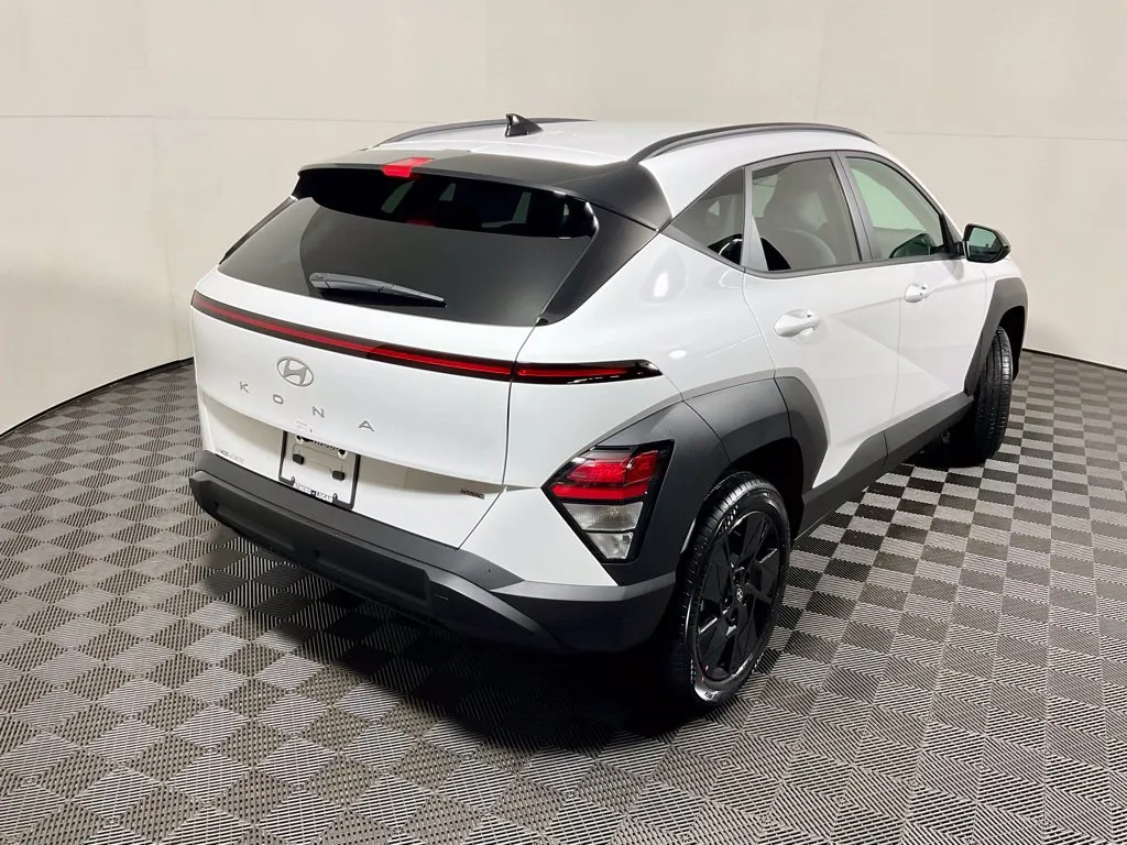 Hyundai Kona photo 17