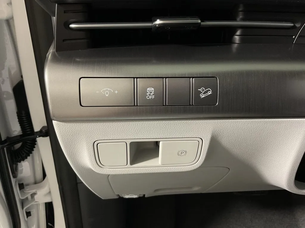 Hyundai Kona photo 28