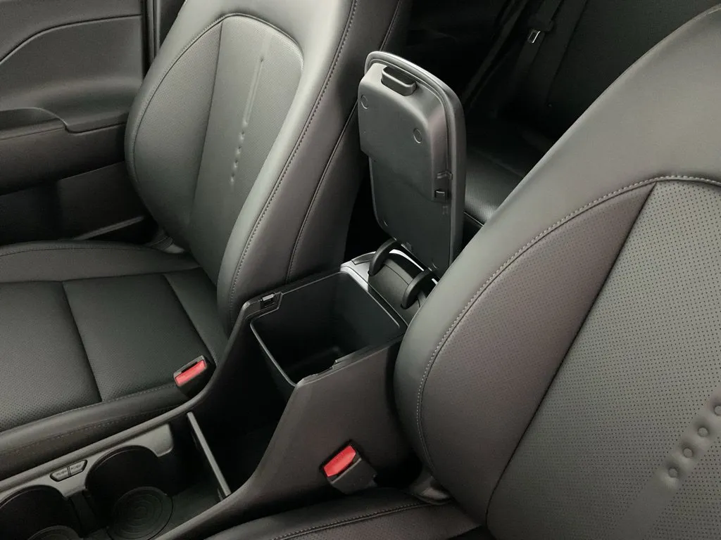 Hyundai Kona photo 30