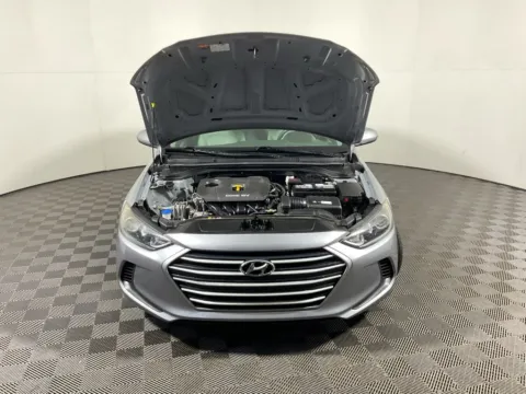 More photos of 2017 Hyundai Elantra SE at Don Wood Hyundai, OH