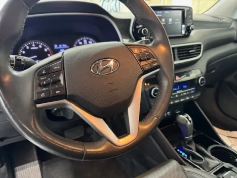 More photos of 2020 Hyundai Tucson Limited at Don Wood Hyundai, OH