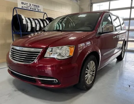 Photos of 2015 Chrysler Town & Country Touring-L for sale in Athens, OH at Don Wood Hyundai