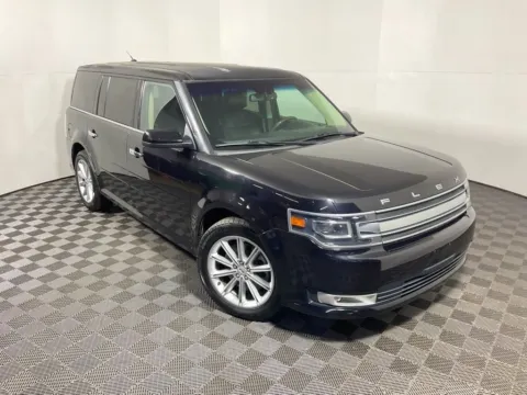 More photos of 2019 Ford Flex Limited at Don Wood Hyundai, OH