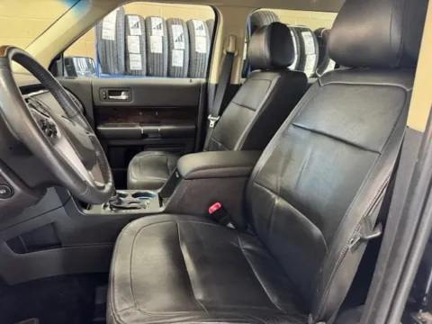 More photos of 2019 Ford Flex Limited at Don Wood Hyundai, OH