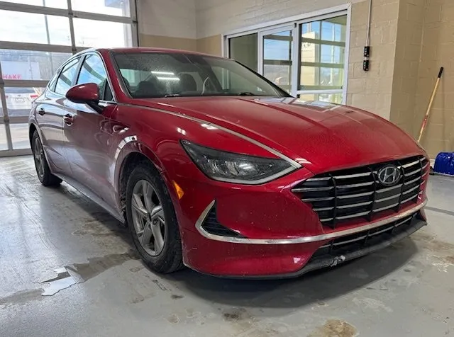 Red 2020 Hyundai Sonata SE for sale in Athens, OH