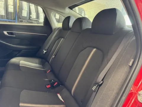 More photos of 2020 Hyundai Sonata SE at Don Wood Hyundai, OH