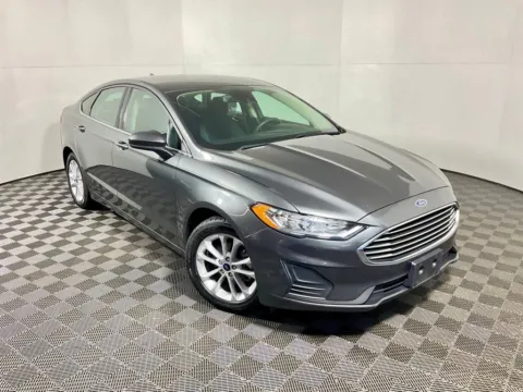 More photos of 2020 Ford Fusion SE at Don Wood Hyundai, OH