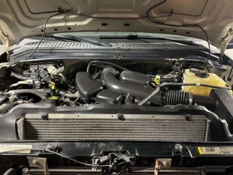 More photos of 2010 Ford F-250SD XL at Don Wood Hyundai, OH