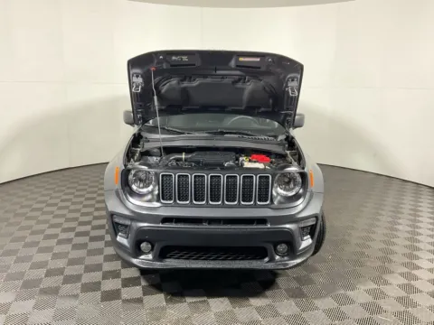 More photos of 2022 Jeep Renegade Latitude at Don Wood Hyundai, OH