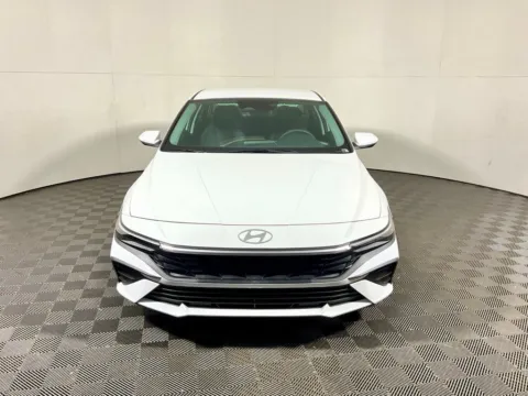 More photos of 2026 Hyundai Elantra SE at Don Wood Hyundai, OH