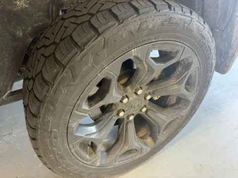 More photos of 2022 Ram 1500 Limited at Don Wood Hyundai, OH