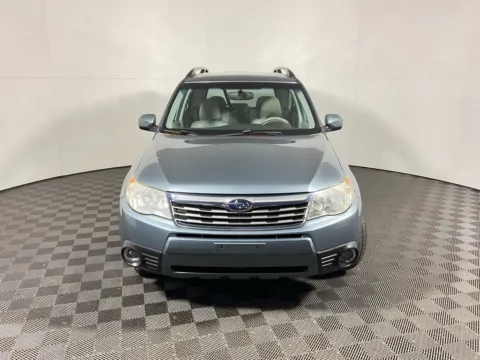 More photos of 2010 Subaru Forester 2.5X at Don Wood Hyundai, OH