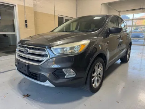 Photos of 2017 Ford Escape SE for sale in Athens, OH at Don Wood Hyundai