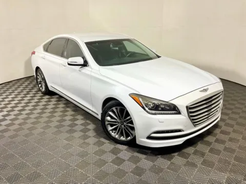 More photos of 2015 Hyundai Genesis 3.8 at Don Wood Hyundai, OH