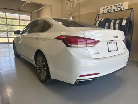 More photos of 2015 Hyundai Genesis 3.8 at Don Wood Hyundai, OH