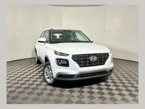 White 2026 Hyundai Venue SE for sale in Athens, OH