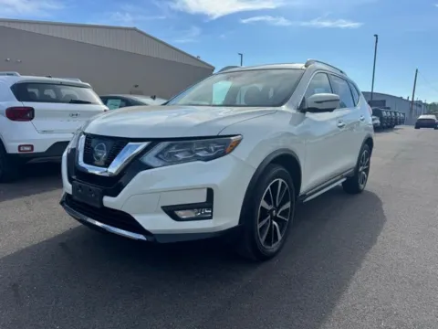 Photos of 2017 Nissan Rogue SL for sale in Athens, OH at Don Wood Hyundai