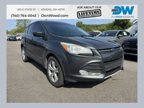 Gray 2015 Ford Escape SE for sale in Athens, OH