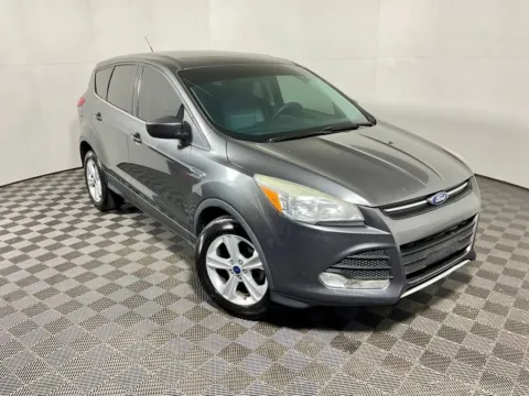 More photos of 2015 Ford Escape SE at Don Wood Hyundai, OH