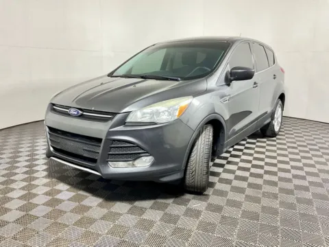 Photos of 2015 Ford Escape SE for sale in Athens, OH at Don Wood Hyundai