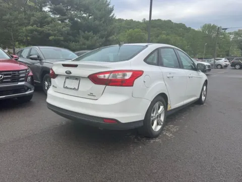 More photos of 2014 Ford Focus SE at Don Wood Hyundai, OH