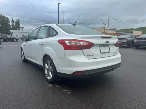 More photos of 2014 Ford Focus SE at Don Wood Hyundai, OH