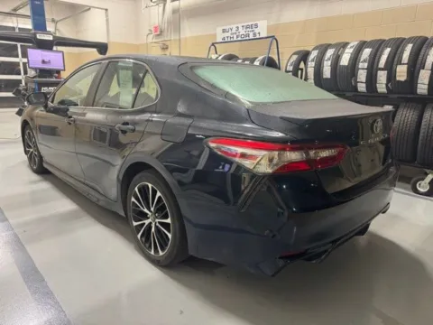 More photos of 2018 Toyota Camry SE at Don Wood Hyundai, OH