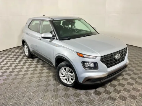 More photos of 2021 Hyundai Venue SE at Don Wood Hyundai, OH