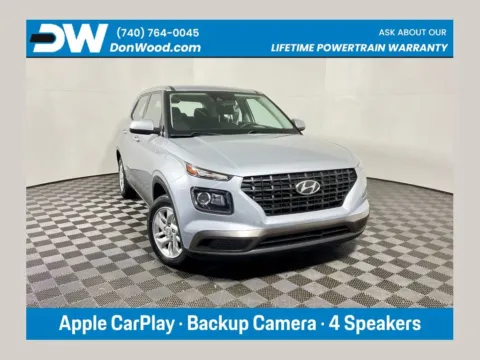 Silver 2021 Hyundai Venue SE for sale in Athens, OH