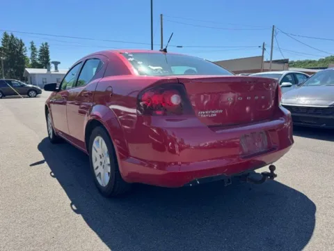 More photos of 2013 Dodge Avenger SE at Don Wood Hyundai, OH